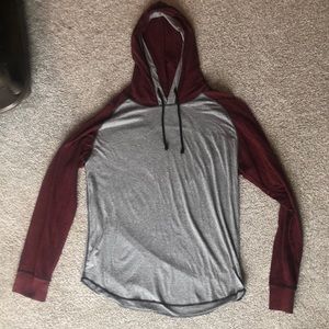 Men’s burgundy & grey BKE brand hooded long sleeve tee from Buckle.  Size XL.